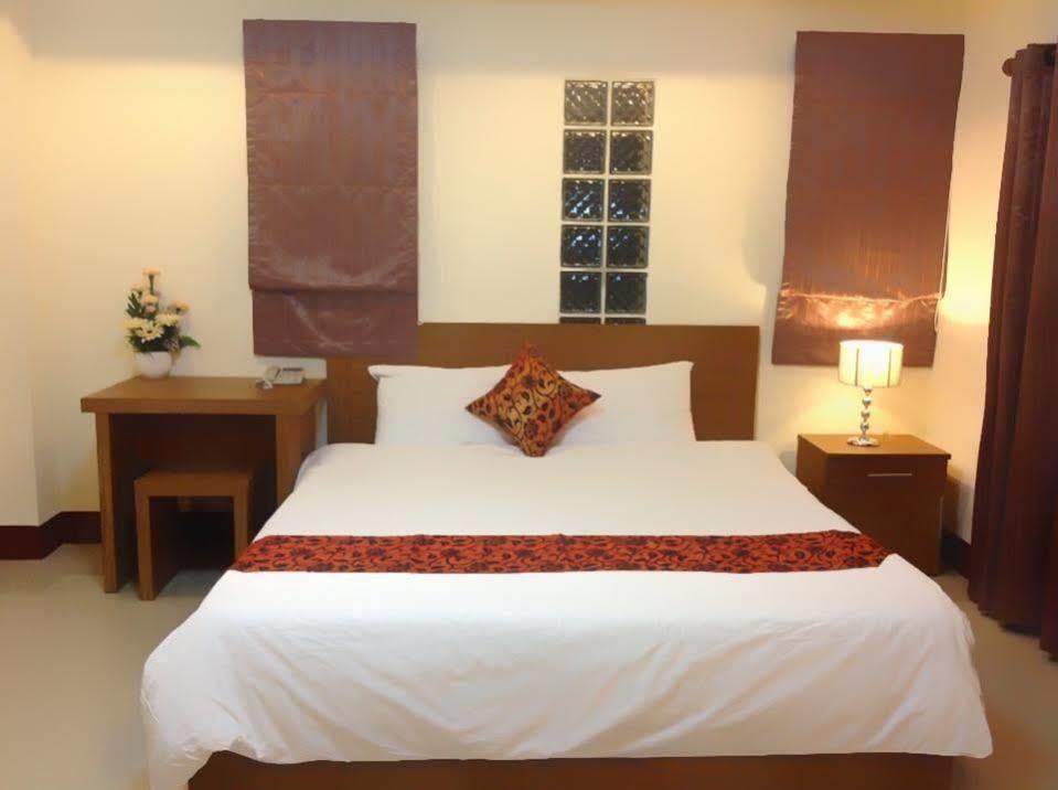 Sawitree Place Ubon Ubon Ratchathani Exterior photo